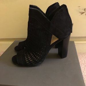 Vince Camuto Black Heels